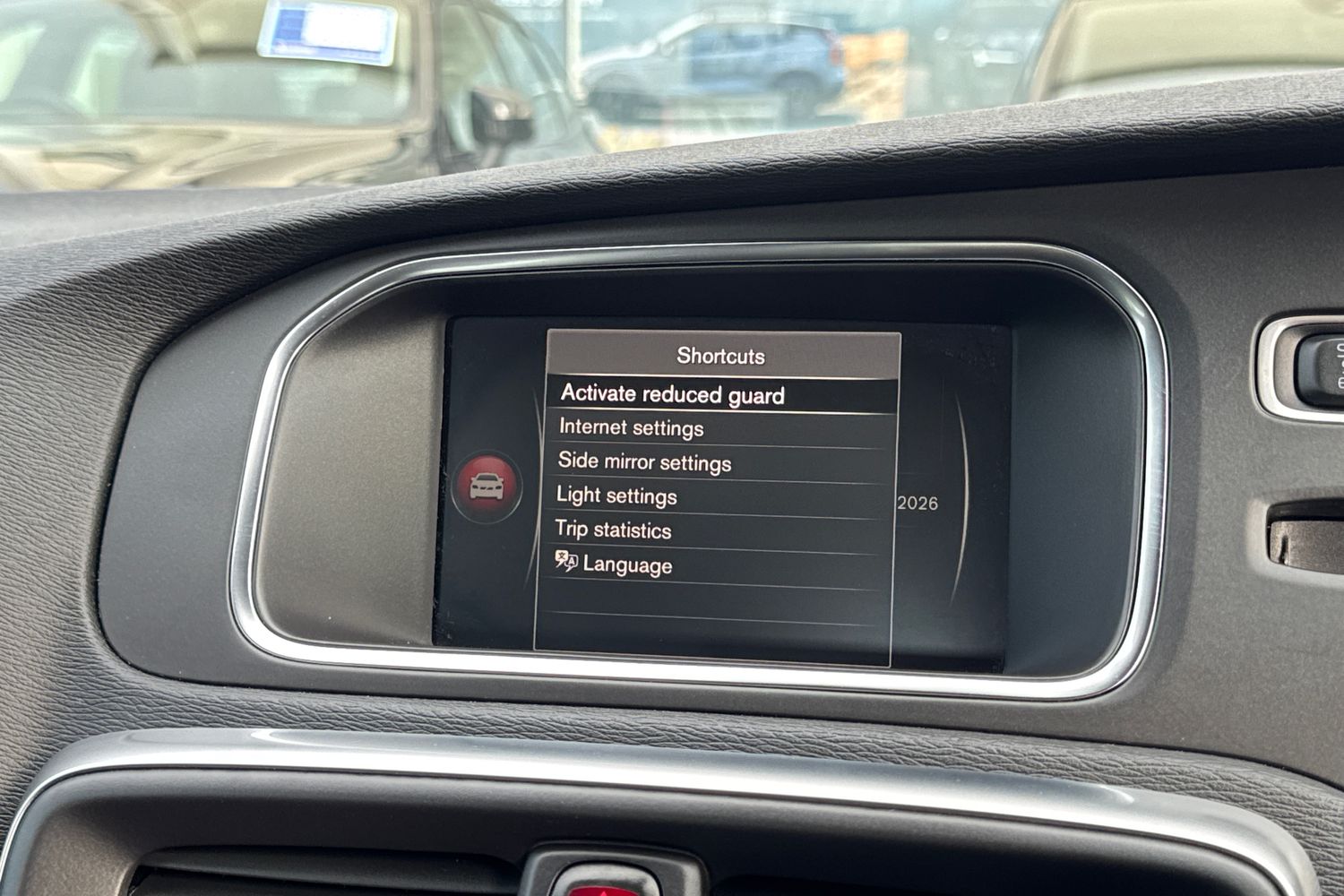 Used Volvo V40 2019 for sale - 77630832: Photo 30