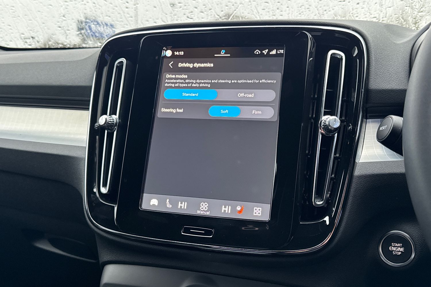 Used Volvo XC40 2025 for sale - 77151418: Photo 29