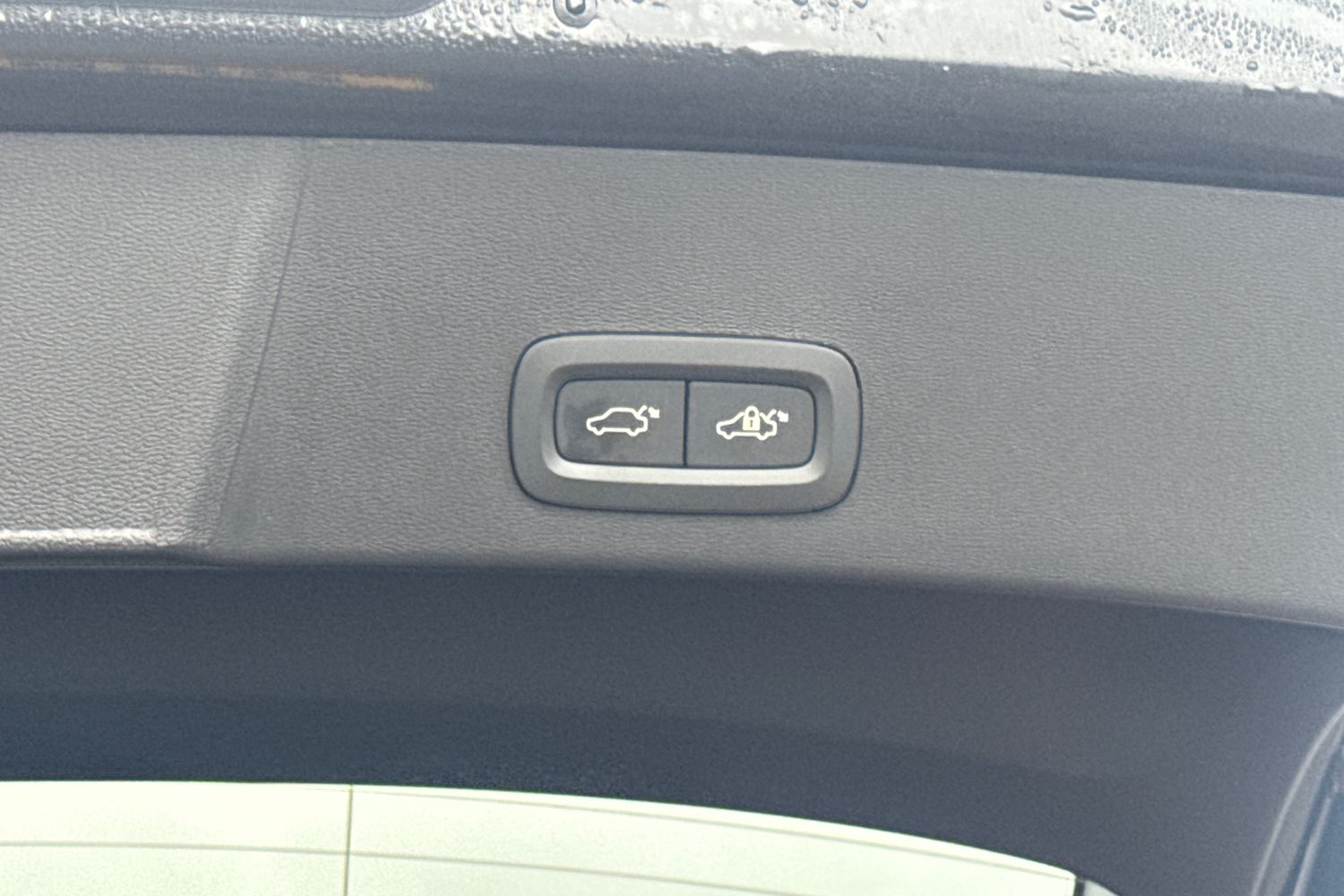 Used Volvo XC40 2025 for sale - 77151418: Photo 37