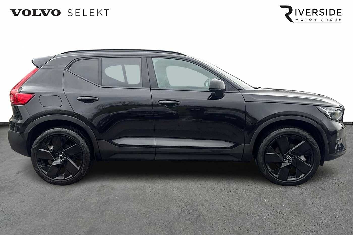 Used Volvo XC40 2025 for sale - 77151418: Photo 4