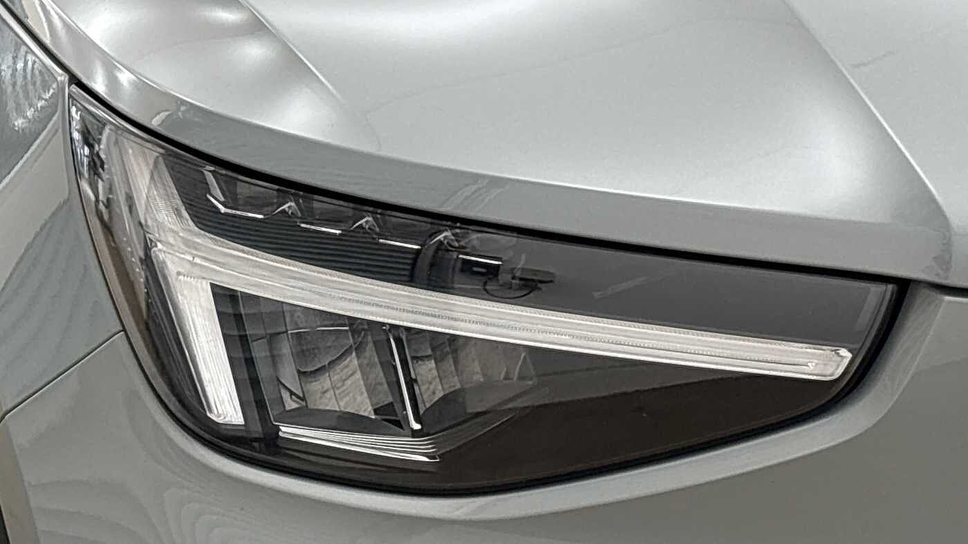 Used Volvo XC40 2025 for sale - 77848051: Photo 20