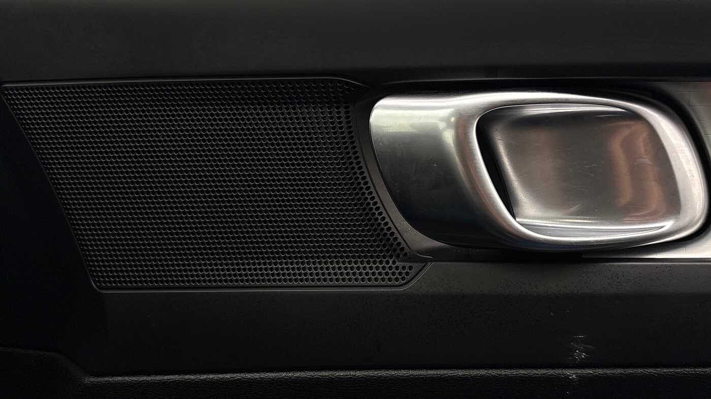 Used Volvo XC40 2025 for sale - 77848051: Photo 24