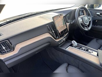 Used Volvo XC60 2026 for sale - 78406524: Photo