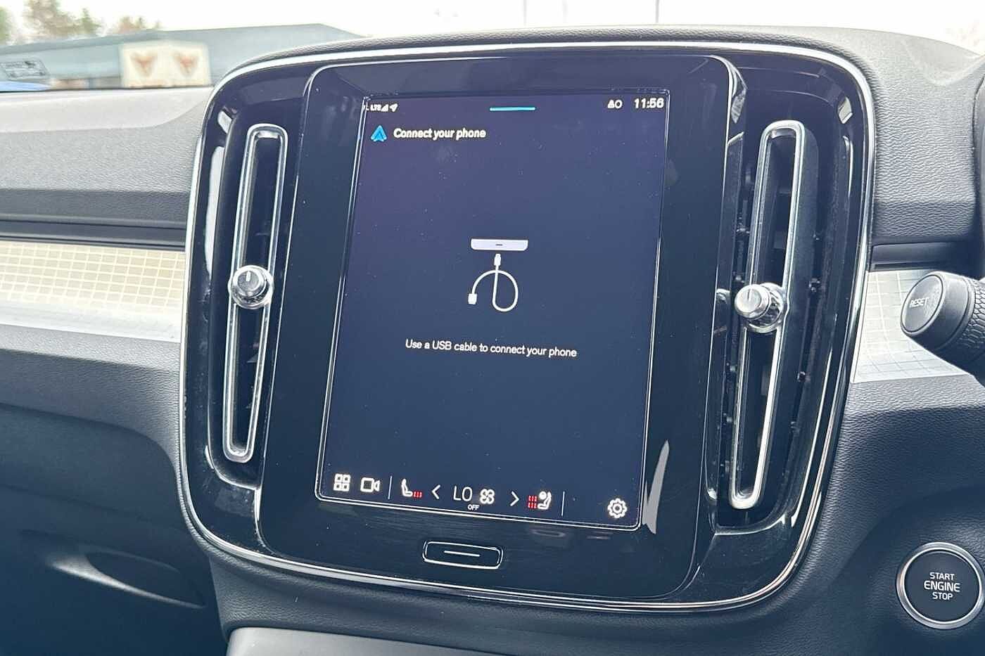 Used Volvo XC40 2023 for sale - 77115984: Photo 24