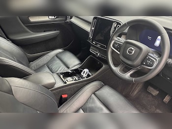 Used Volvo XC40 2023 for sale - 78778917: Photo