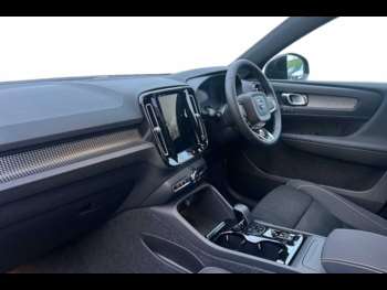 Used Volvo XC40 2024 for sale - 74878728: Photo
