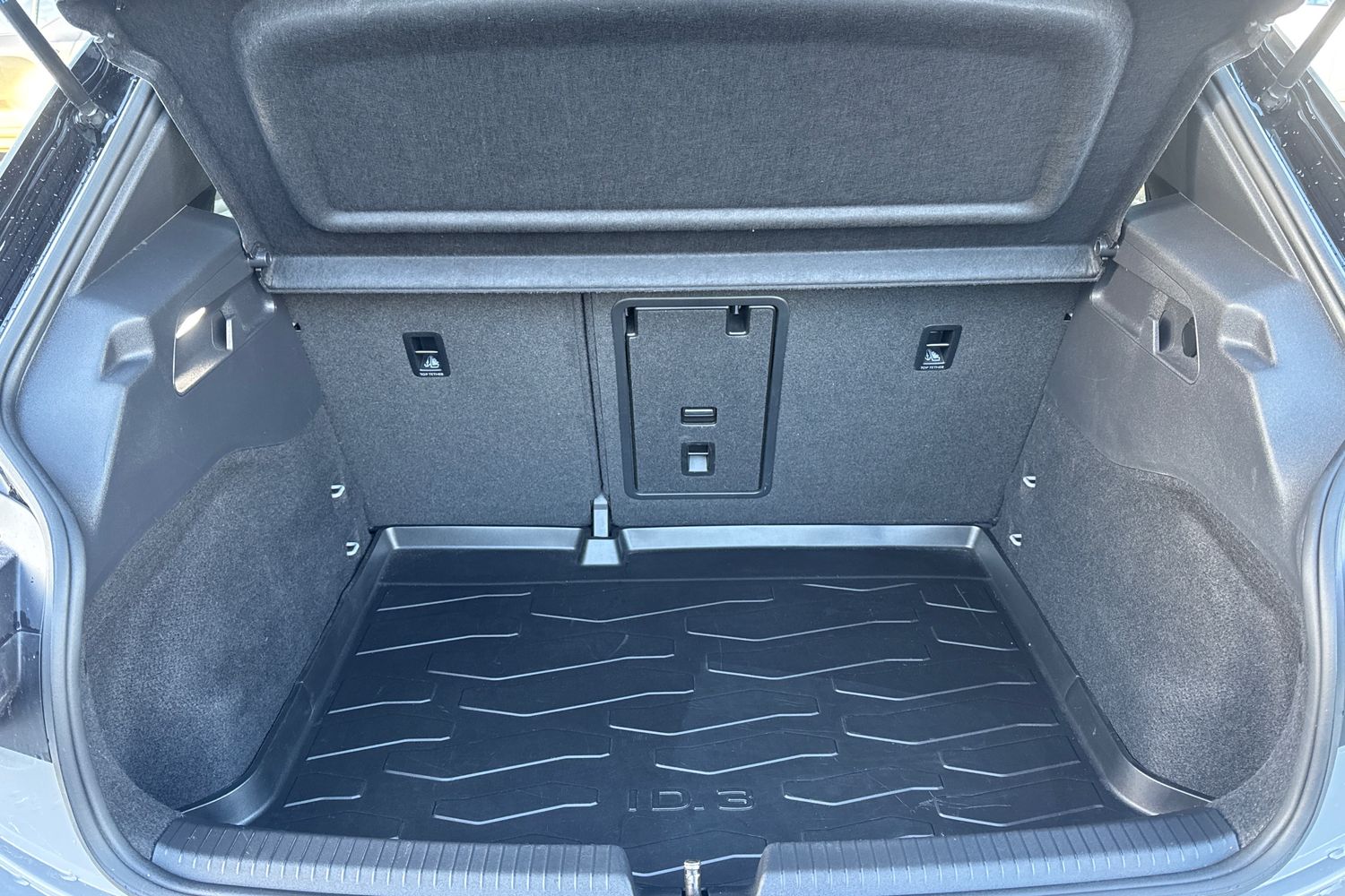 Used Volkswagen ID.3 2020 for sale - 76544461: Photo 8