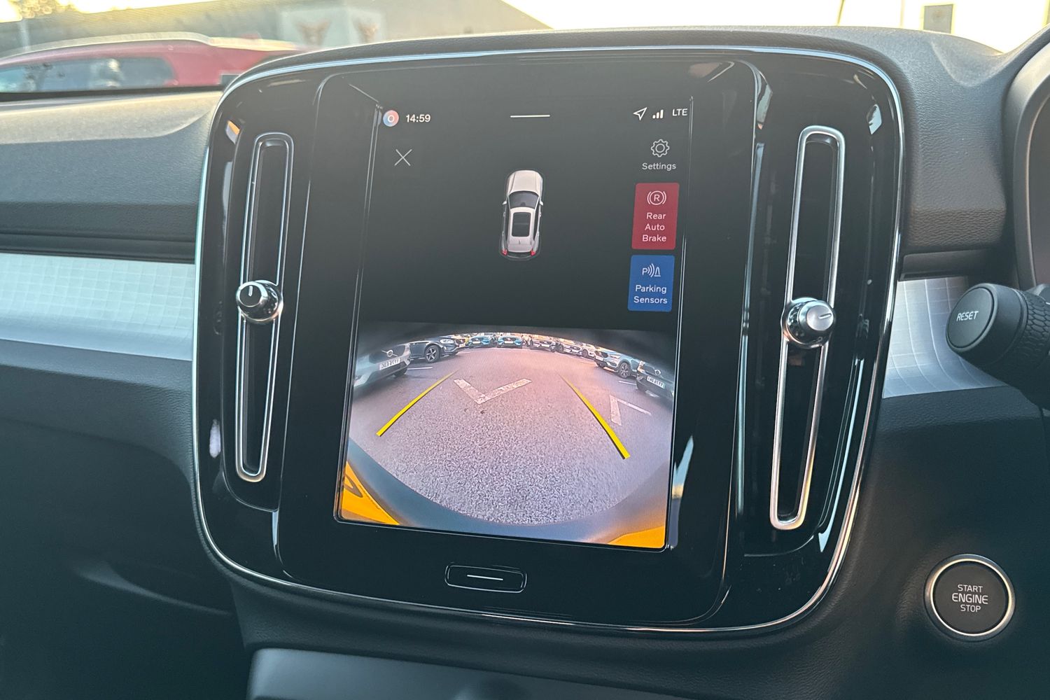 Used Volvo XC40 2025 for sale - 76614973: Photo 16