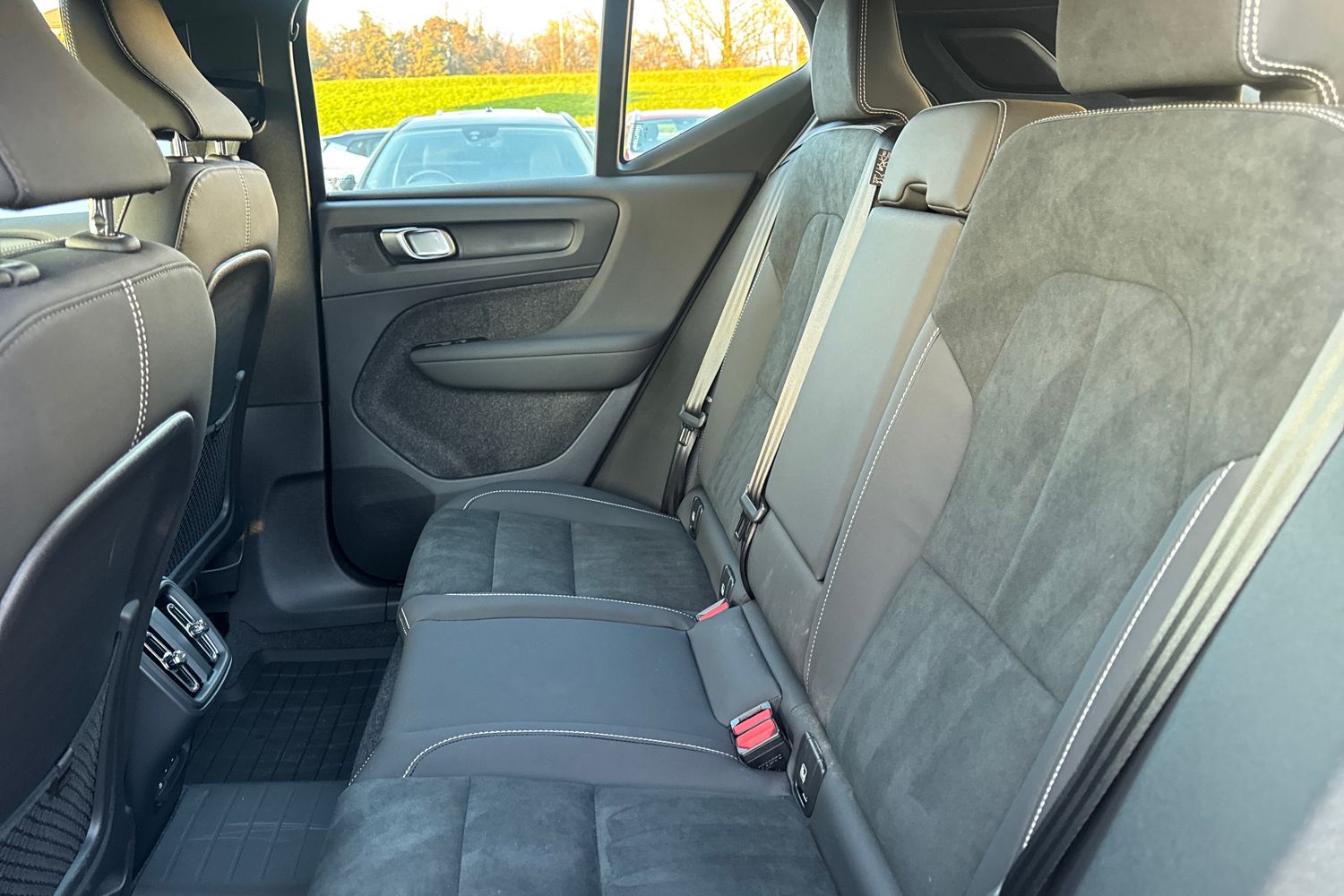 Used Volvo XC40 2025 for sale - 76614973: Photo 17