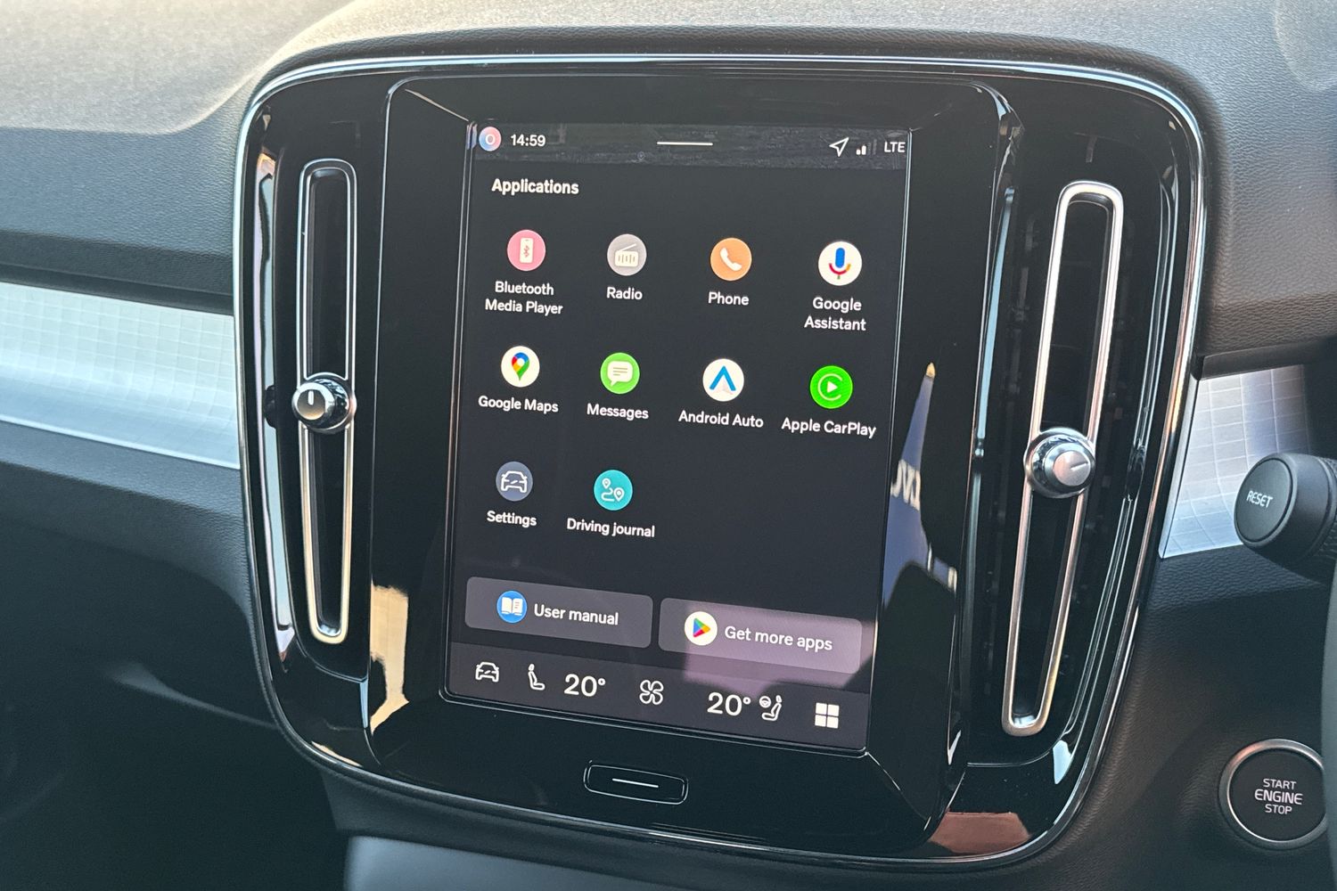 Used Volvo XC40 2025 for sale - 76614973: Photo 21