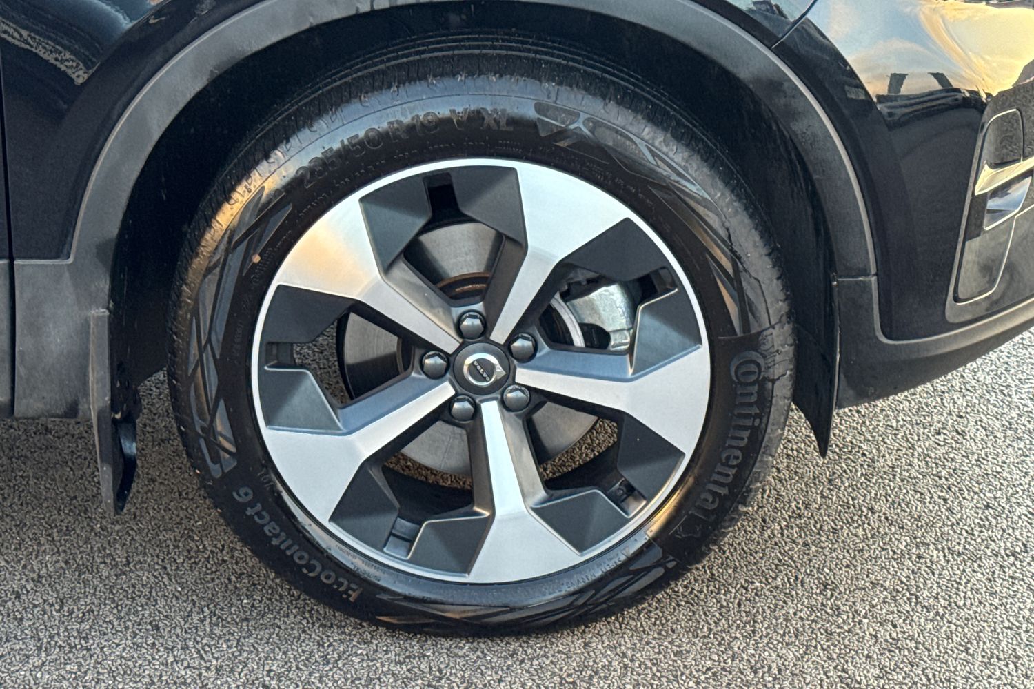 Used Volvo XC40 2025 for sale - 76614973: Photo 5