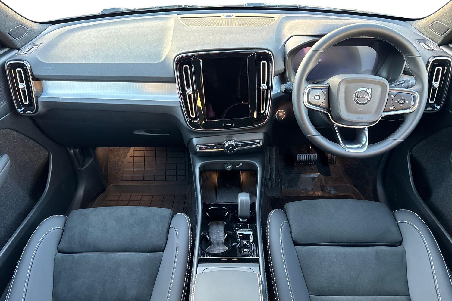 Used Volvo XC40 2025 for sale - 76614973: Photo 6