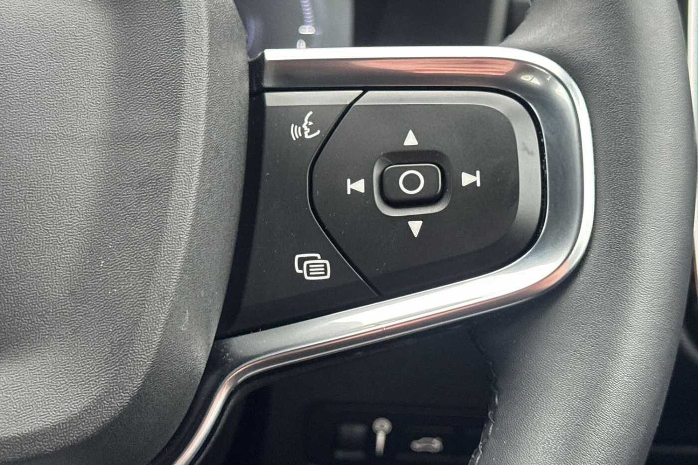 Used Volvo XC40 2022 for sale - 77198268: Photo 12