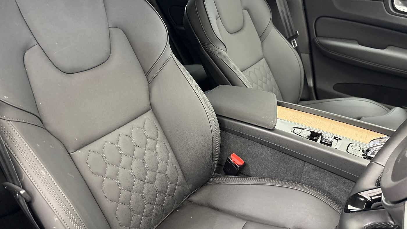 Used Volvo XC60 2025 for sale - 77532063: Photo 28