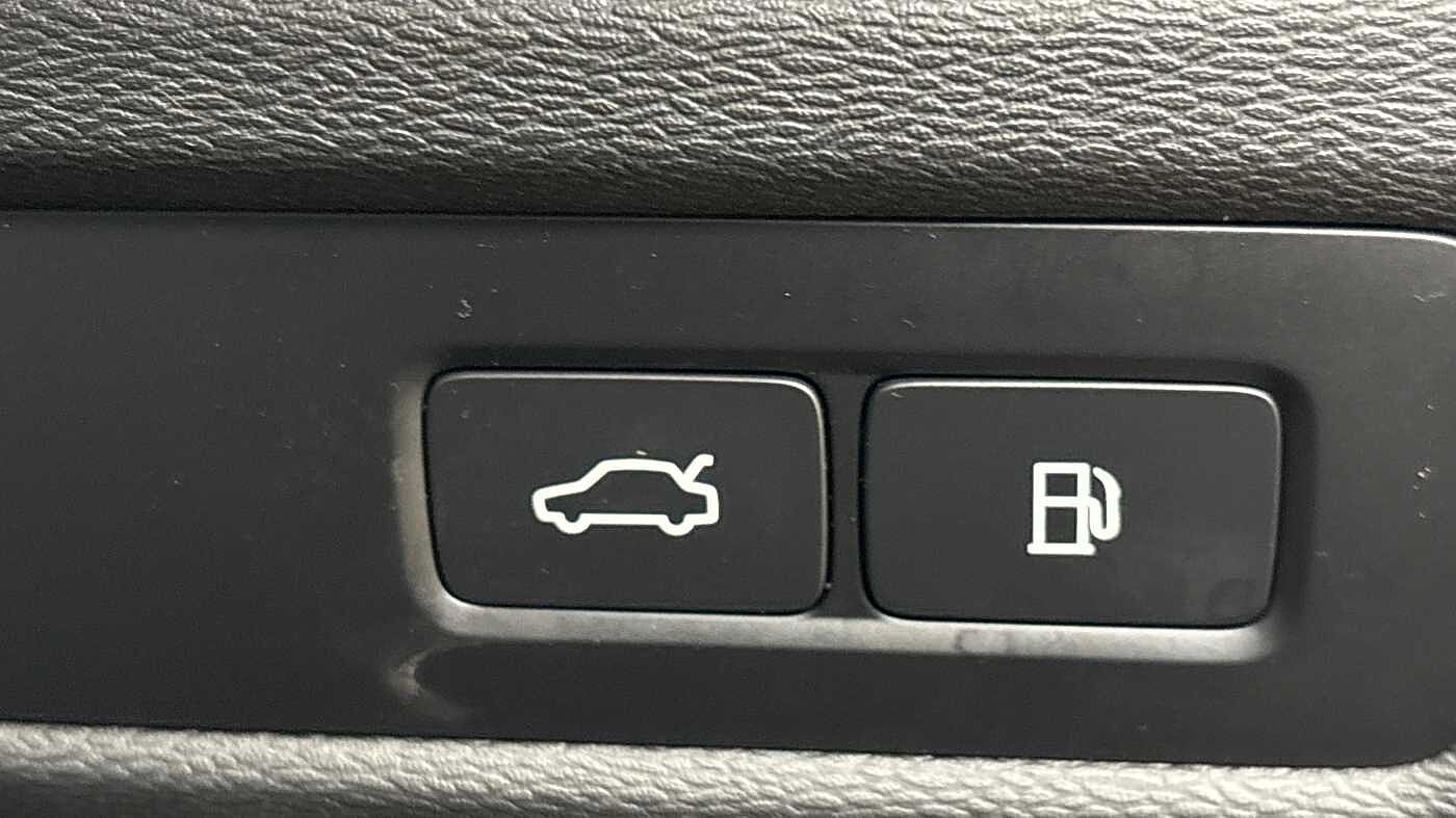 Used Volvo XC60 2025 for sale - 77532063: Photo 29