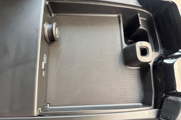 Used Volvo V60 2024 for sale - 75467745: Photo 32