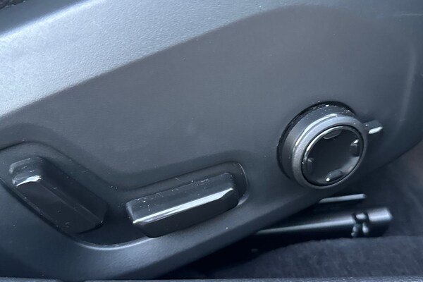 Used Volvo V60 2024 for sale - 75467745: Photo 34