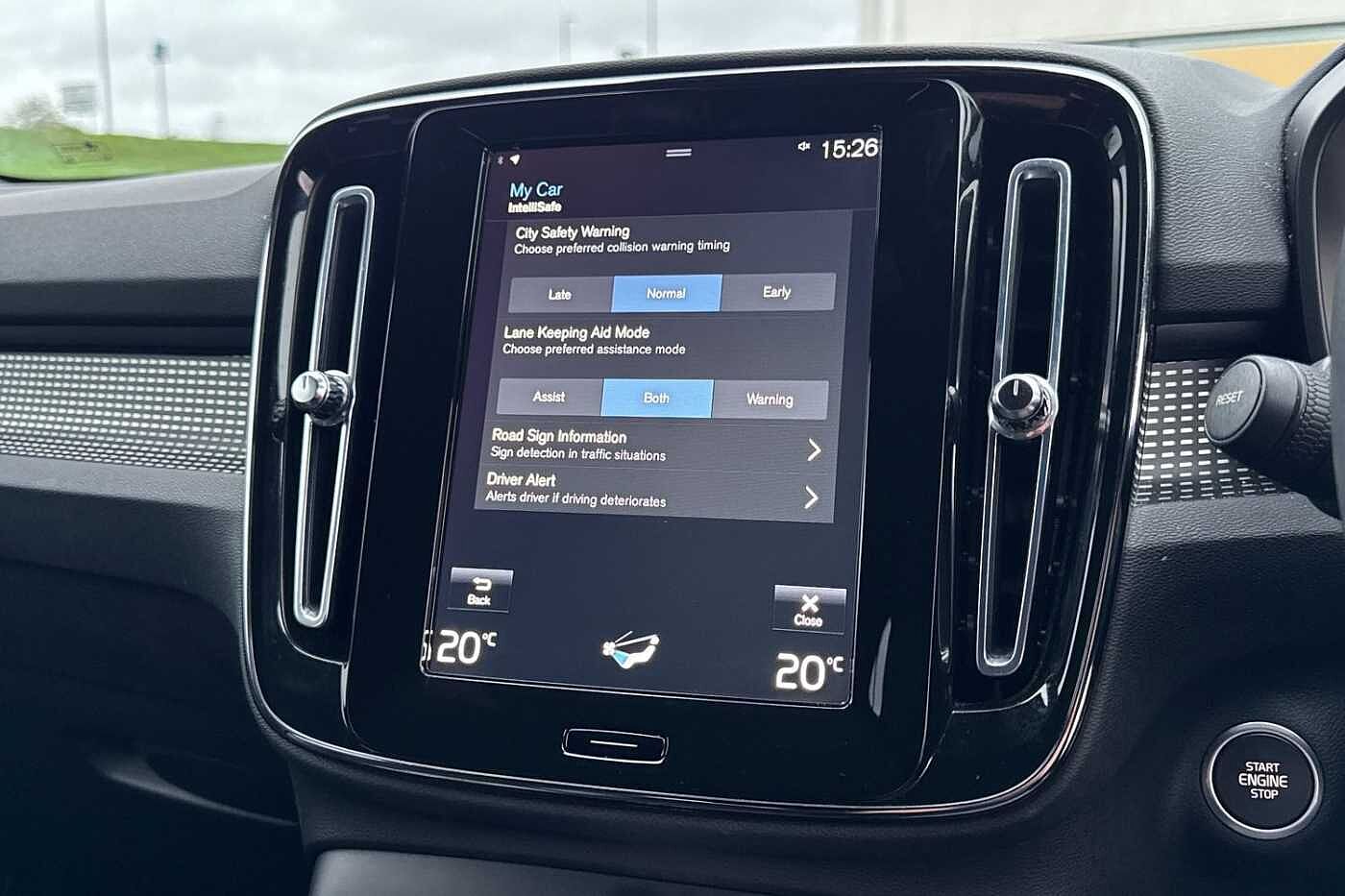 Used Volvo XC40 2021 for sale - 76302423: Photo 28