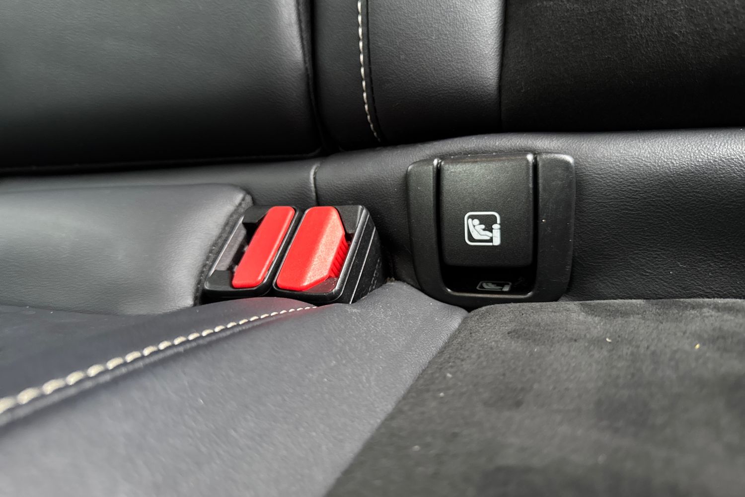 Used Volvo XC40 2021 for sale - 76302423: Photo 37