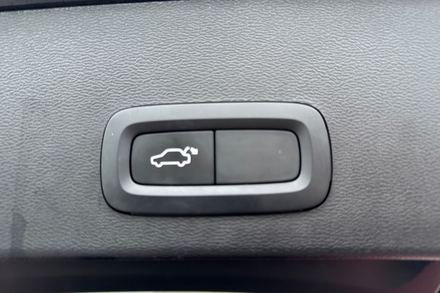 Used Volvo XC40 2021 for sale - 76302423: Photo 38