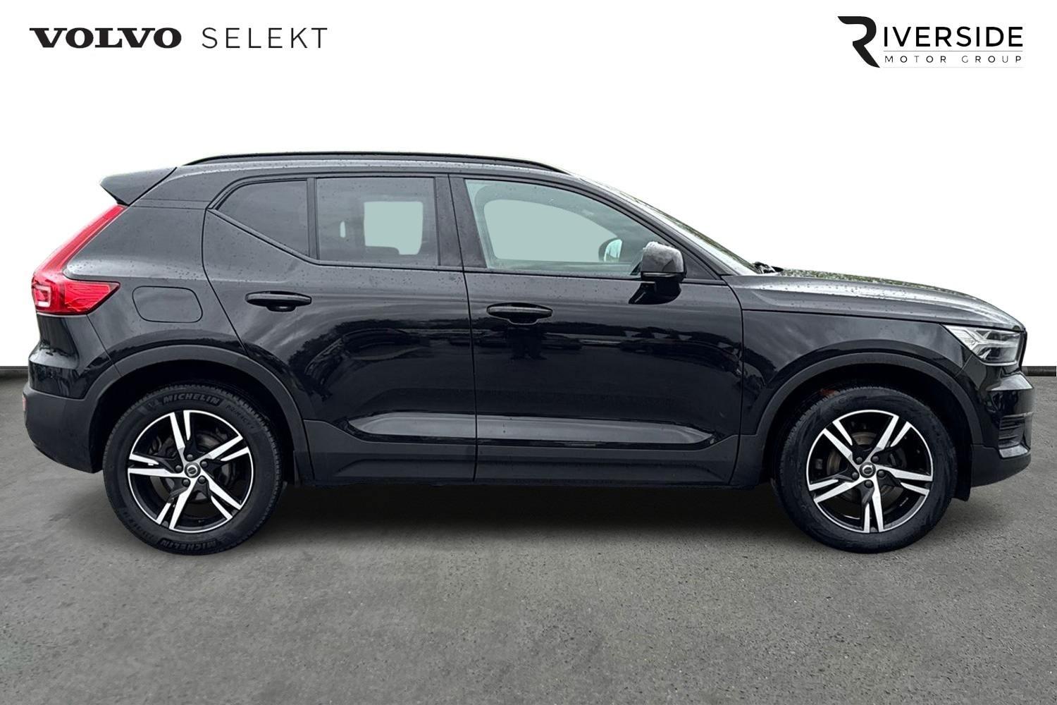 Used Volvo XC40 2021 for sale - 76302423: Photo 4