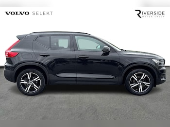 Used Volvo XC40 2021 for sale - 76302423: Photo