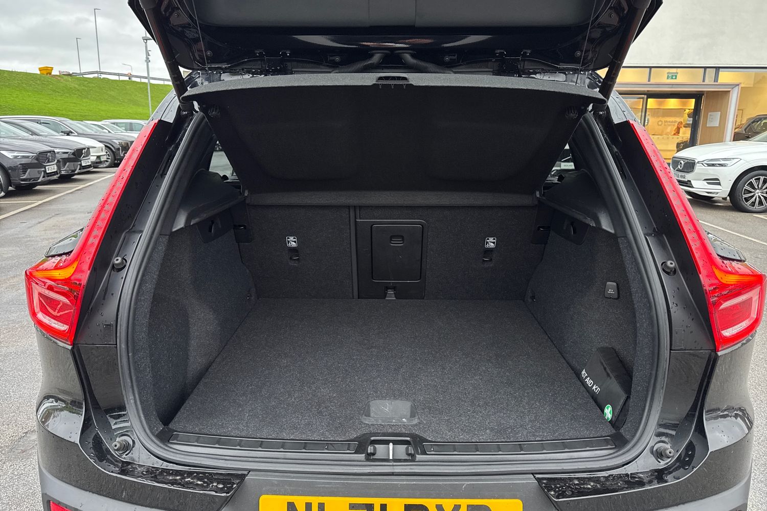 Used Volvo XC40 2021 for sale - 76302423: Photo 8