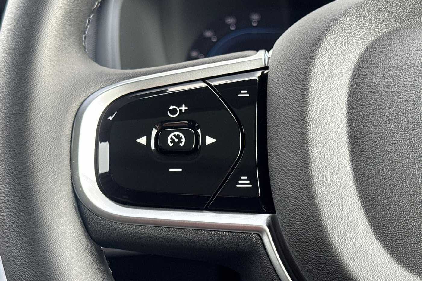 Used Volvo XC90 2025 for sale - 76479791: Photo 11