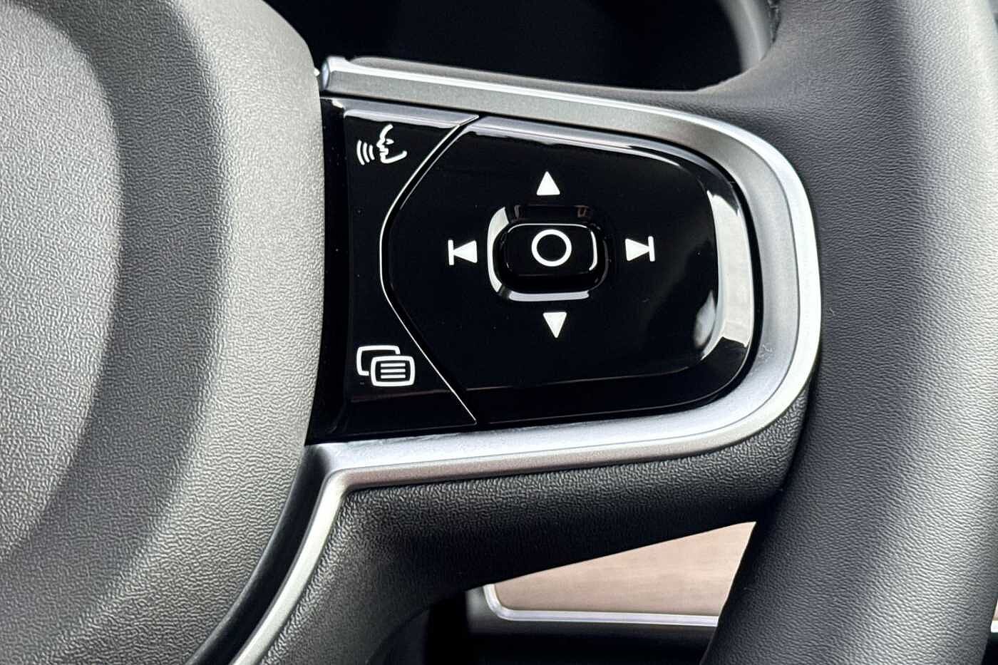 Used Volvo XC90 2025 for sale - 76479791: Photo 12