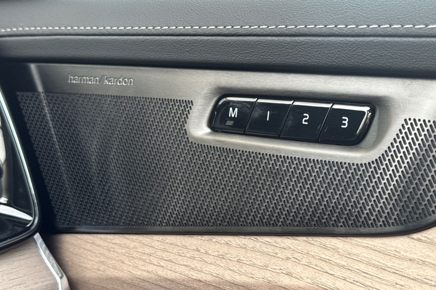 Used Volvo XC90 2025 for sale - 76479791: Photo 30