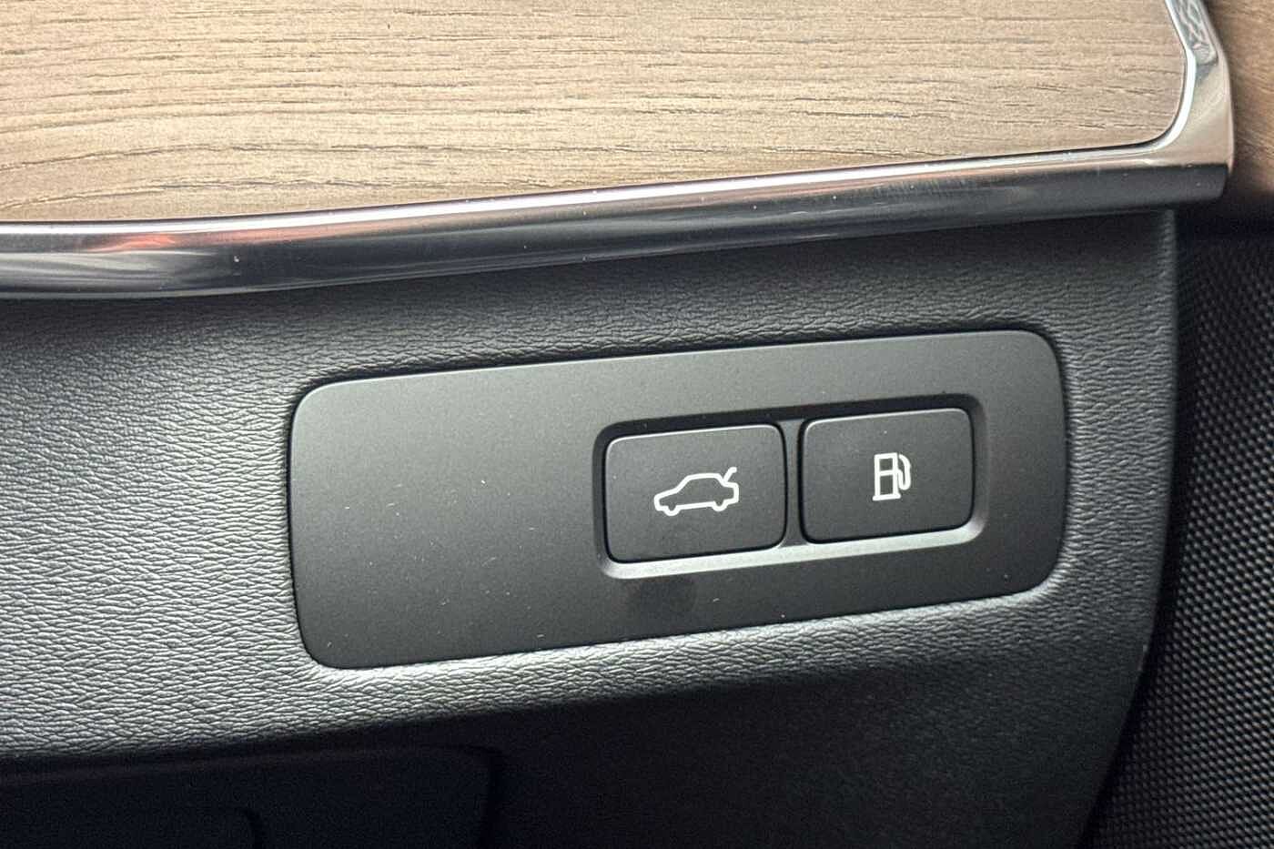 Used Volvo XC90 2025 for sale - 76479791: Photo 32