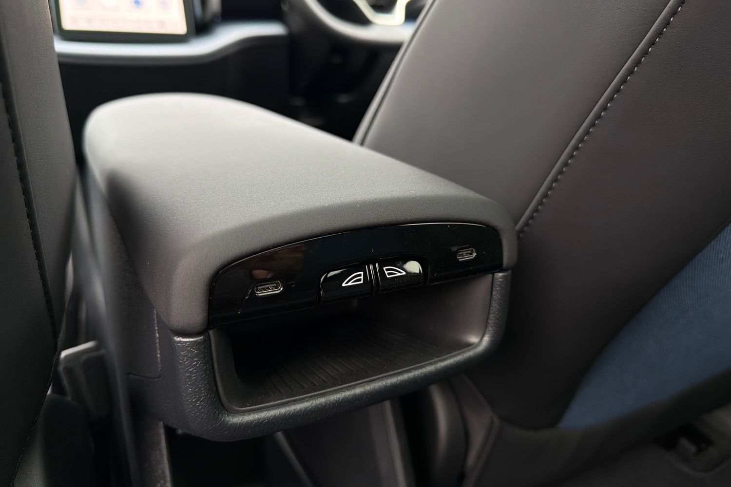 Used Volvo EX30 2025 for sale - 76630164: Photo 25