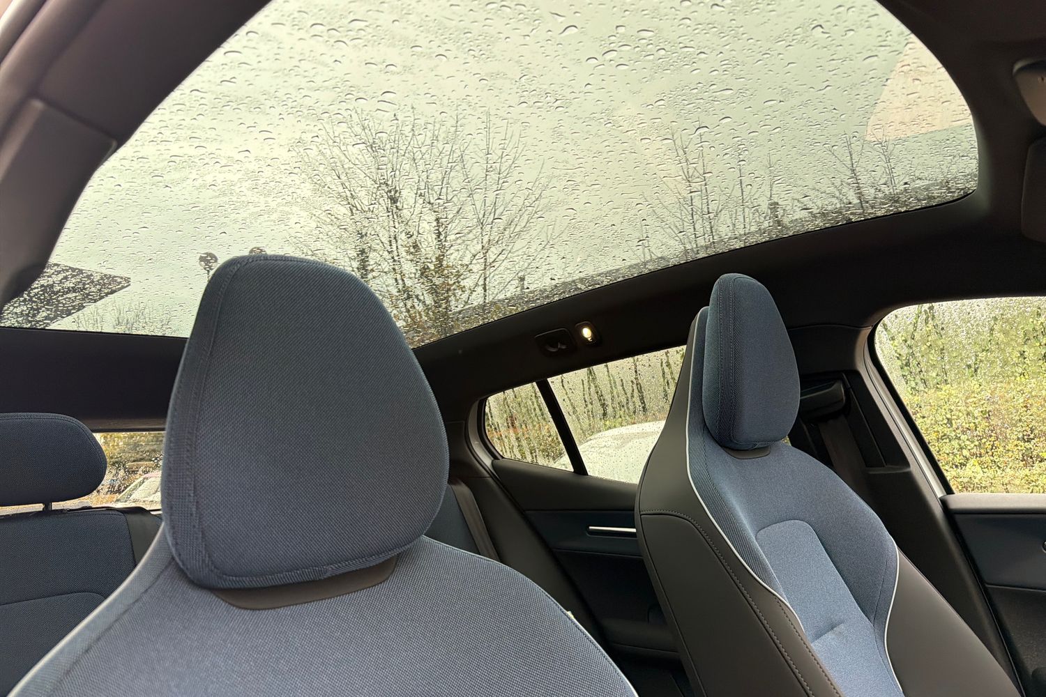 Used Volvo EX30 2025 for sale - 76630164: Photo 32