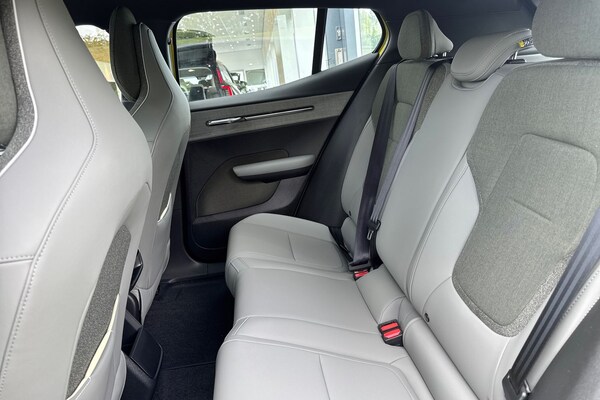 Used Volvo EX30 2024 for sale - 75468008: Photo 17
