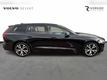 Used Volvo V60 2021 for sale - 76344161: Photo