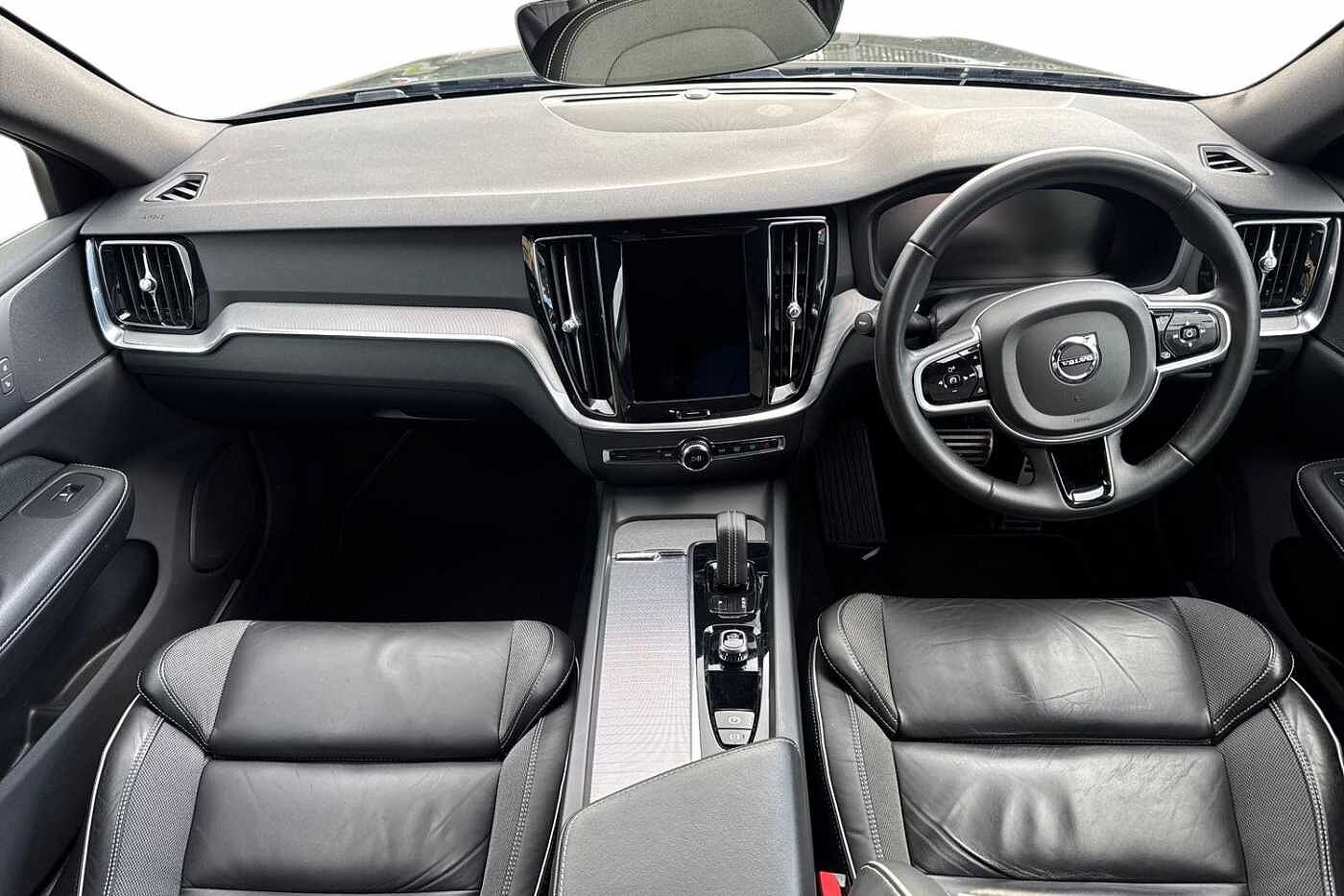 Used Volvo V60 2021 for sale - 76344161: Photo 6