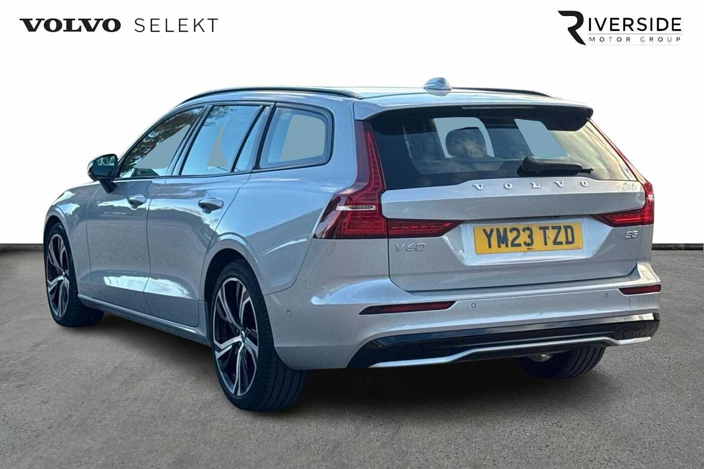 Used Volvo V60 2023 for sale - 76749949: Photo 3