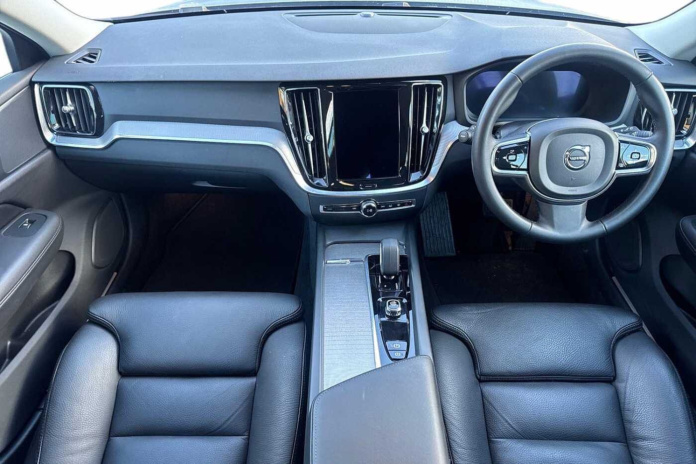 Used Volvo V60 2023 for sale - 76749949: Photo 6