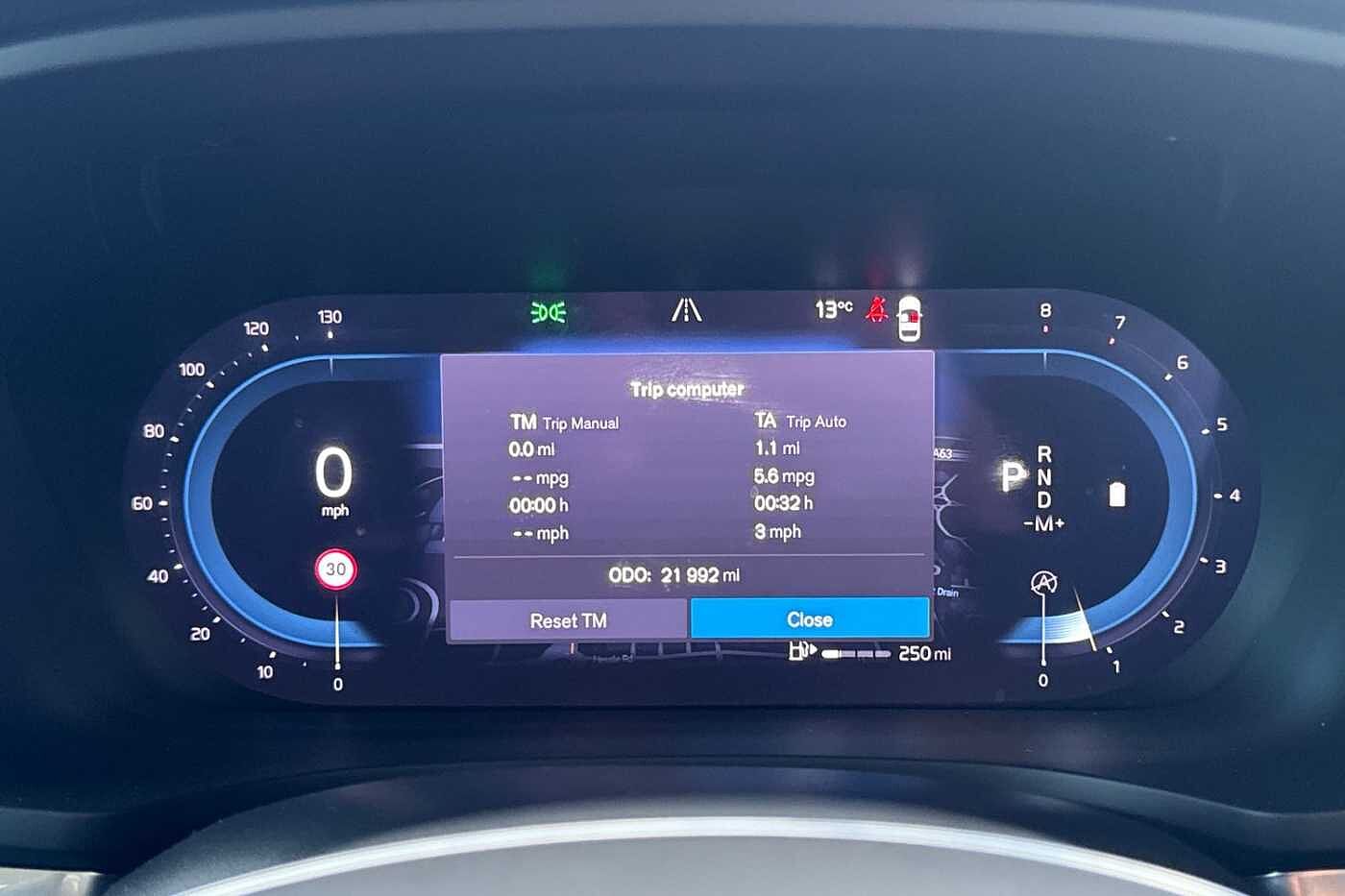 Used Volvo V60 2023 for sale - 76749949: Photo 7