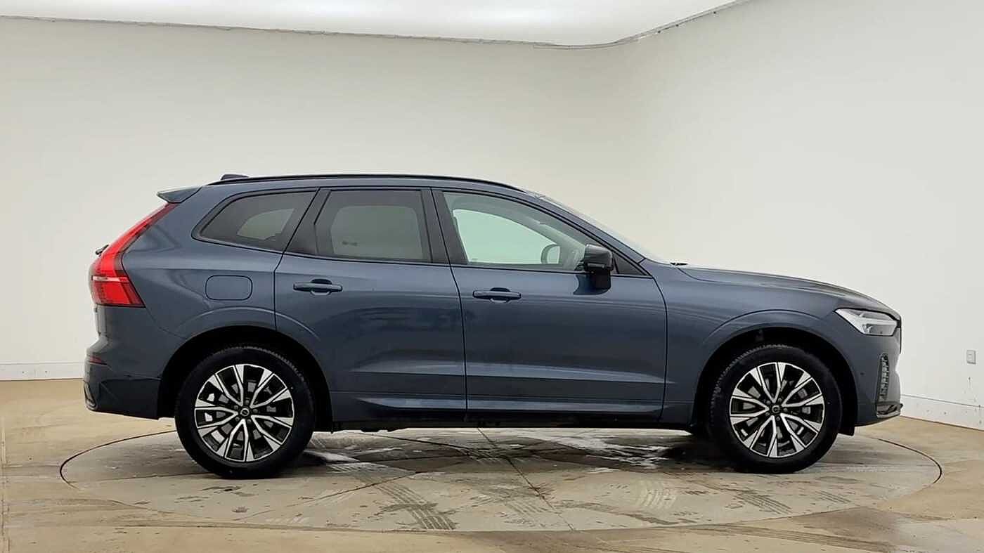 Used Volvo XC60 2025 for sale - 78165786: Photo 2
