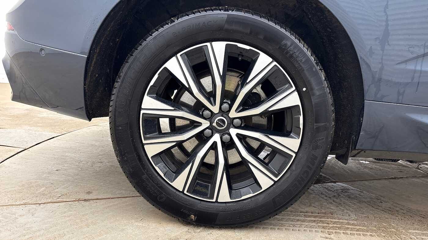 Used Volvo XC60 2025 for sale - 78165786: Photo 4