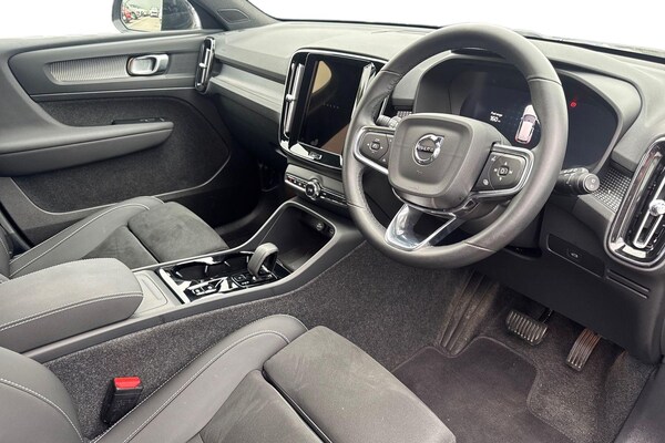 Used Volvo XC40 2025 for sale - 75829305: Photo 10