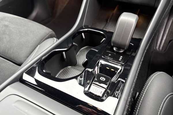 Used Volvo XC40 2025 for sale - 75829305: Photo 13