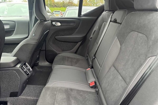 Used Volvo XC40 2025 for sale - 75829305: Photo 17