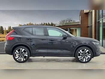 Used Volvo XC40 2025 for sale - 75829305: Photo