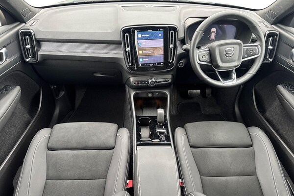 Used Volvo XC40 2025 for sale - 75829305: Photo 6
