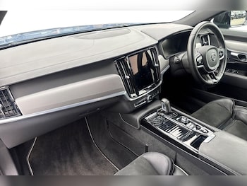 Used Volvo S90 2020 for sale - 79458720: Photo