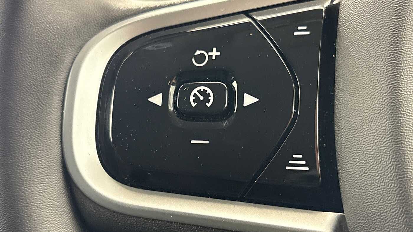 Used Volvo XC90 2025 for sale - 77461693: Photo 31