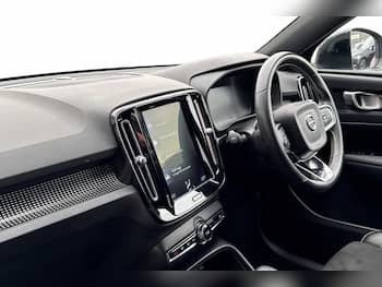Used Volvo XC40 2020 for sale - 79503097: Photo