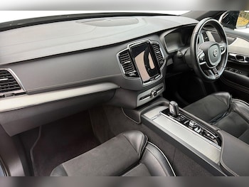 Used Volvo XC90 2021 for sale - 76312353: Photo